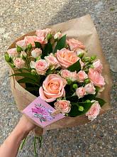 Букет цветов из:  Розы #REPLACE_PRED# Дружбе