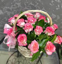 Цветочная композиция из Розы в корзине #REPLACE_PRED# Дружбе
