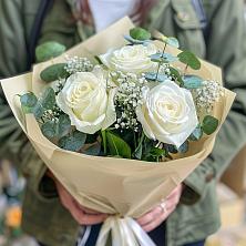 Букет цветов из:  Розы в Дружбе